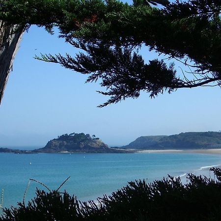 Camping Duguesclin Saint-Coulomb Εξωτερικό φωτογραφία